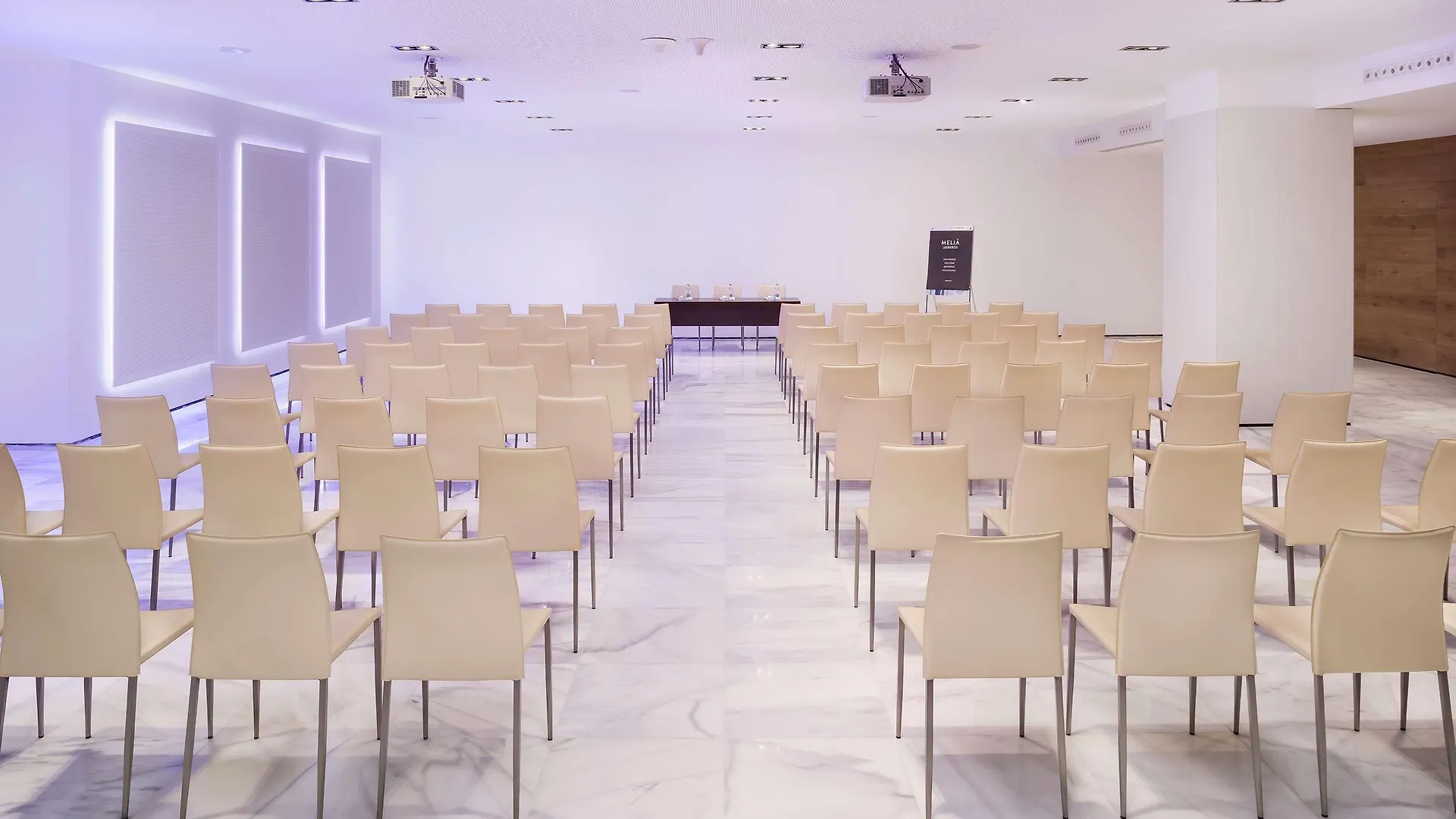 ****  Melia Lebreros Hotel Seville Spain
