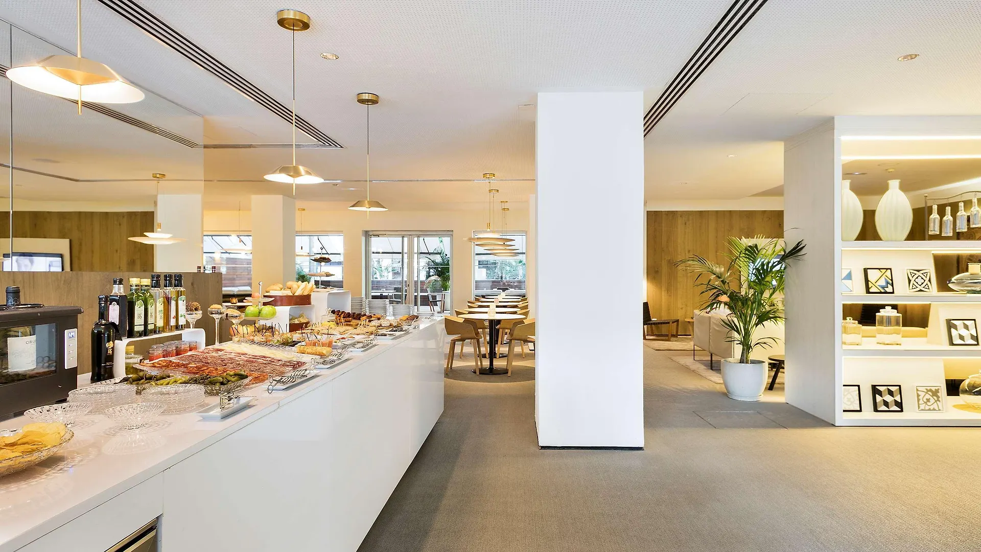 Hotel Melia Lebreros Sevilla 4*,