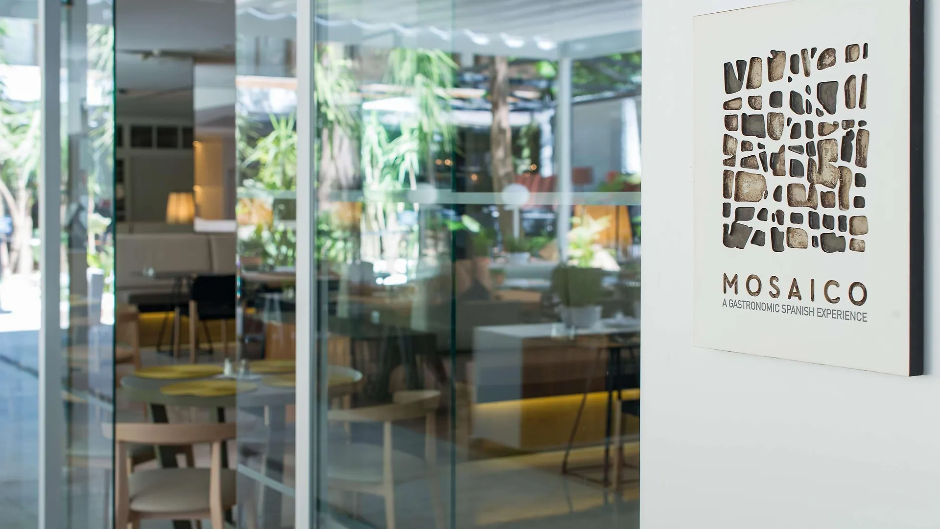 Hotel Melia Lebreros Sevilla