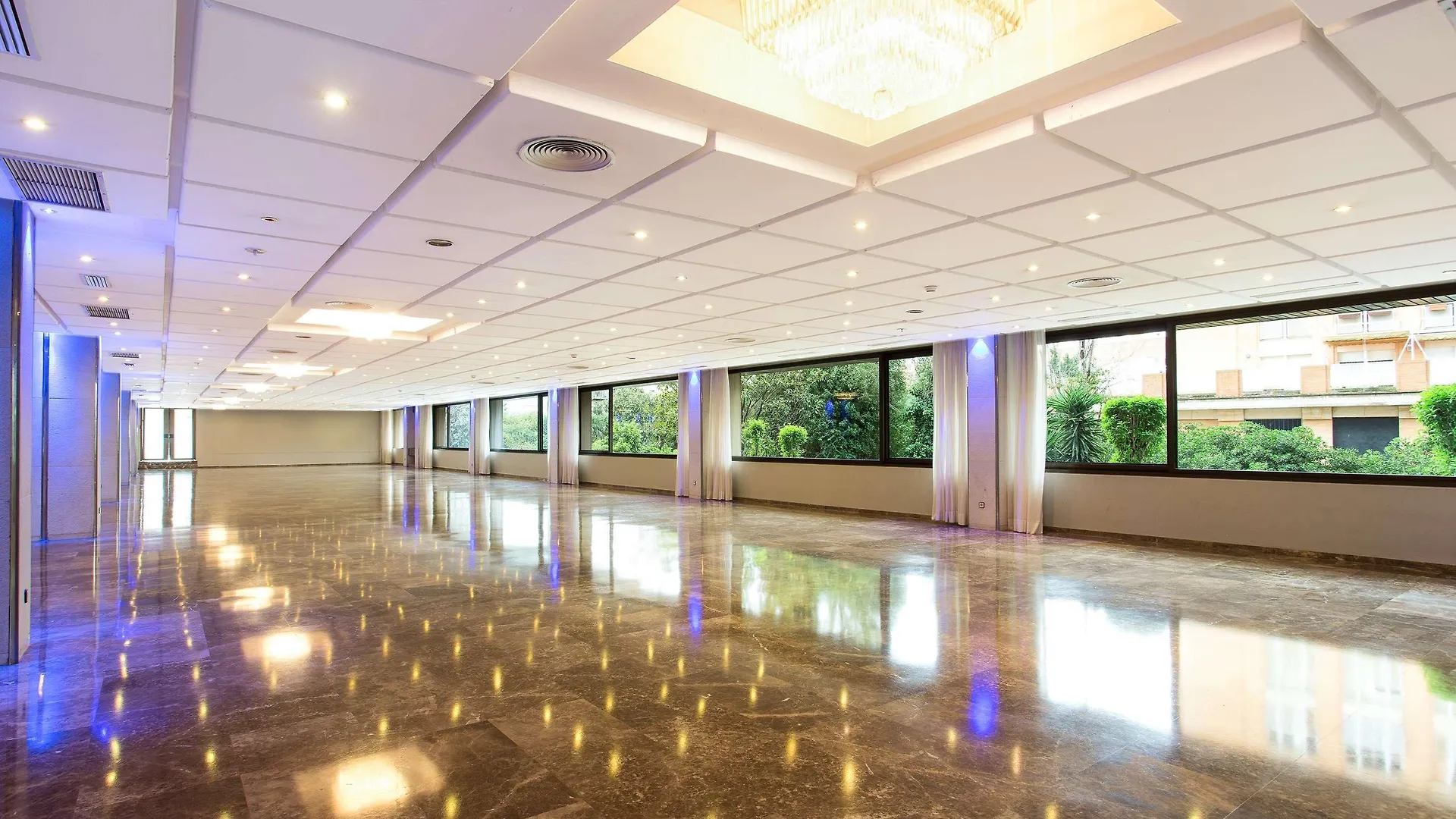 Hotel Melia Lebreros Sevilla 4*,  Španělsko